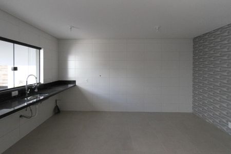 Casa à venda com 95m², 3 quartos e 3 vagas Casa à venda com 95m², 3 quartos e 3 vagasCozinha