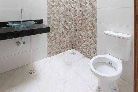 Casa à venda com 95m², 3 quartos e 3 vagas Casa à venda com 95m², 3 quartos e 3 vagasBanheiro do Quarto 3