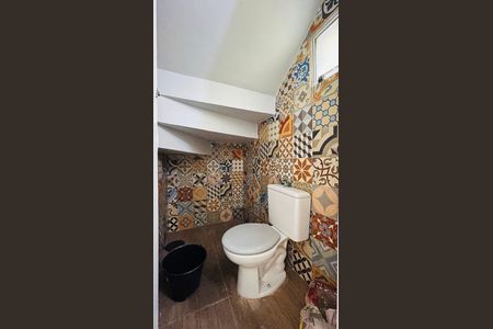 Casa à venda com 100m², 3 quartos e 2 vagas Casa à venda com 100m², 3 quartos e 2 vagasLavabo