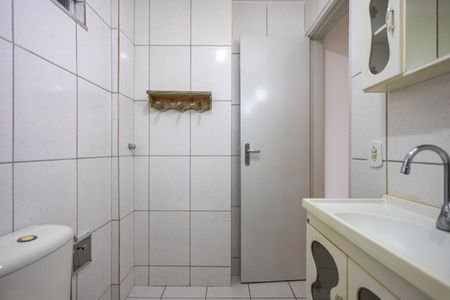 Apartamento à venda com 110m², 3 quartos e sem vaga Apartamento à venda com 110m², 3 quartos e sem vagaBanheiro