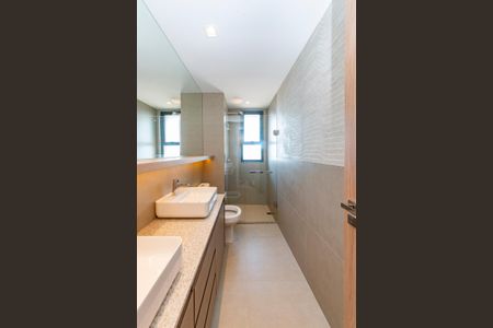 Apartamento à venda com 43m², 1 quarto e 1 vaga Apartamento à venda com 43m², 1 quarto e 1 vagaBanheiro da Suíte