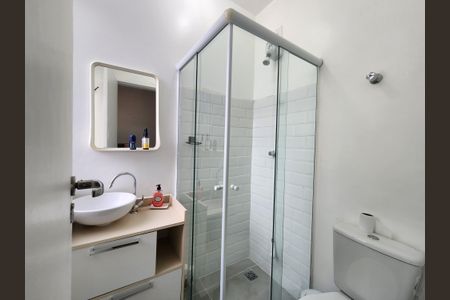 Apartamento à venda com 70m², 2 quartos e sem vaga Apartamento à venda com 70m², 2 quartos e sem vagaBanheiro 2