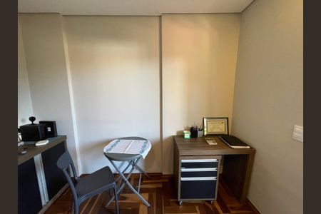 Apartamento à venda com 76m², 3 quartos e 2 vagasQuarto 2