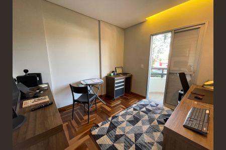 Apartamento à venda com 76m², 3 quartos e 2 vagasQuarto 2