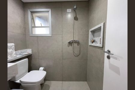 Apartamento à venda com 76m², 3 quartos e 2 vagasBanheiro Social