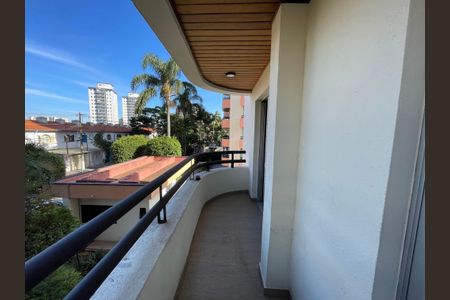 Apartamento à venda com 76m², 3 quartos e 2 vagasVaranda do Quarto 2