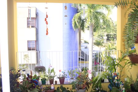 Apartamento à venda com 86m², 2 quartos e 1 vagaVaranda