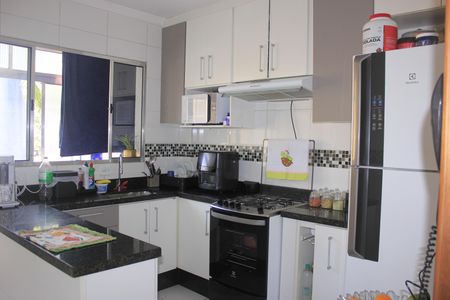 Apartamento à venda com 86m², 2 quartos e 1 vagaCozinha