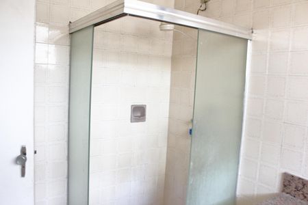 Casa à venda com 348m², 3 quartos e 2 vagasBanheiro da Suíte 1