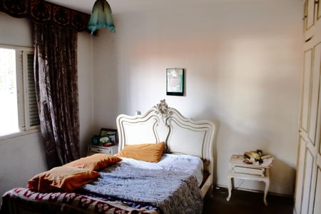 Casa à venda com 348m², 3 quartos e 2 vagasSuíte 2