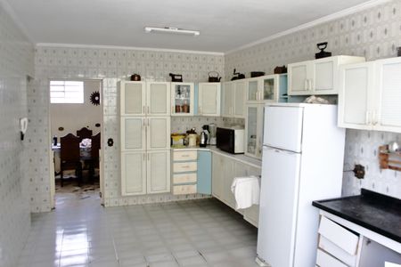 Casa à venda com 348m², 3 quartos e 2 vagasCozinha