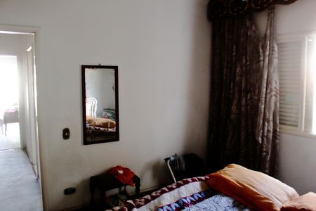 Casa à venda com 348m², 3 quartos e 2 vagasSuíte 2