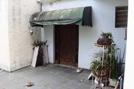 Casa à venda com 348m², 3 quartos e 2 vagasÁrea externa