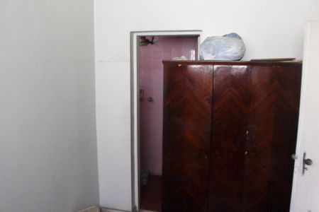 Casa à venda com 348m², 3 quartos e 2 vagasQuarto de Serviço