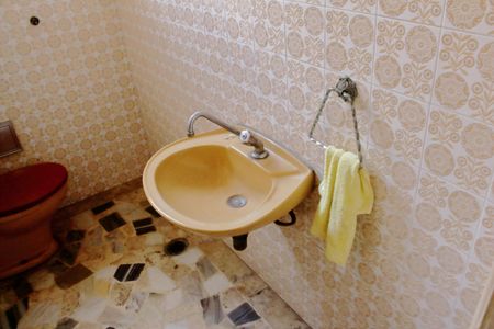 Casa à venda com 348m², 3 quartos e 2 vagasLavabo