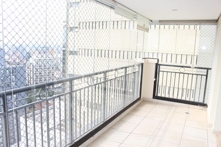 Apartamento à venda com 156m², 3 quartos e 4 vagasSacada