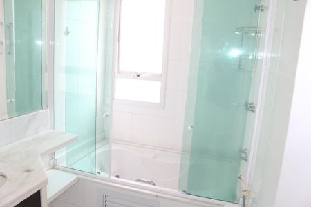 Apartamento à venda com 156m², 3 quartos e 4 vagasBanheiro da Suíte 3