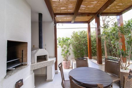 Apartamento à venda com 54m², 2 quartos e 2 vagasArea comum