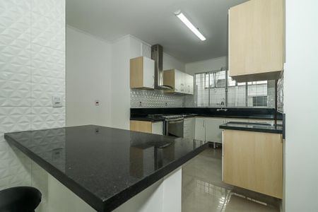 Casa à venda com 255m², 3 quartos e 4 vagasCozinha