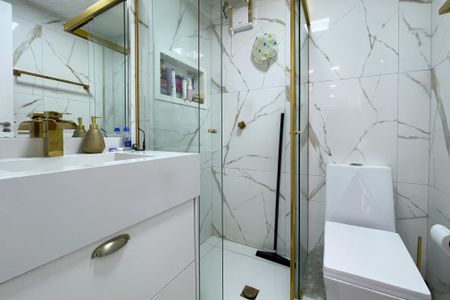 Apartamento à venda com 42m², 2 quartos e sem vaga Apartamento à venda com 42m², 2 quartos e sem vagaBanheiro Social