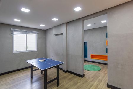 Apartamento para alugar com 45m², 2 quartos e sem vaga Apartamento para alugar com 45m², 2 quartos e sem vagaÁrea Comum - Salão de Jogos