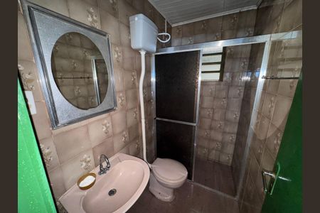 Casa à venda com 120m², 3 quartos e 2 vagasBanheiro