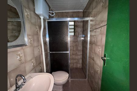 Casa à venda com 120m², 3 quartos e 2 vagasBanheiro