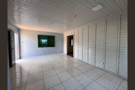 Casa à venda com 120m², 3 quartos e 2 vagasSala