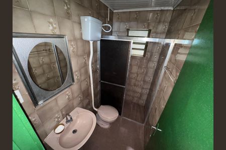 Casa à venda com 120m², 3 quartos e 2 vagasBanheiro