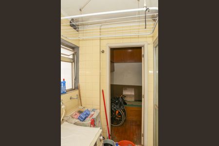 Apartamento à venda com 103m², 3 quartos e 1 vaga Apartamento à venda com 103m², 3 quartos e 1 vagaÁrea de Serviço