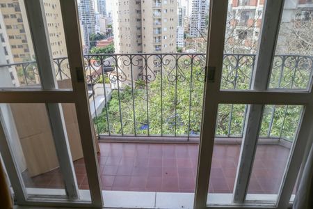 Apartamento à venda com 103m², 3 quartos e 1 vaga Apartamento à venda com 103m², 3 quartos e 1 vagaSacada