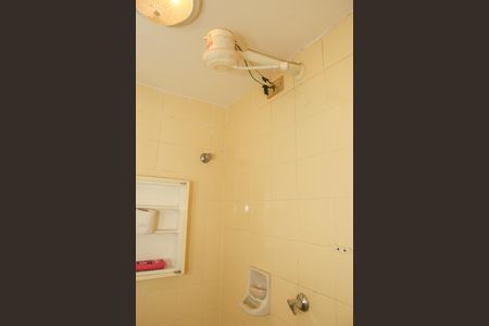 Apartamento à venda com 103m², 3 quartos e 1 vaga Apartamento à venda com 103m², 3 quartos e 1 vagaBanheiro de serviço