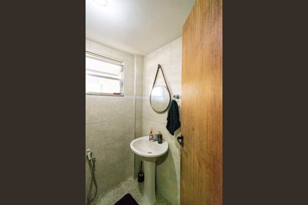 Casa à venda com 110m², 3 quartos e 1 vaga Casa à venda com 110m², 3 quartos e 1 vagaBanheiro Social