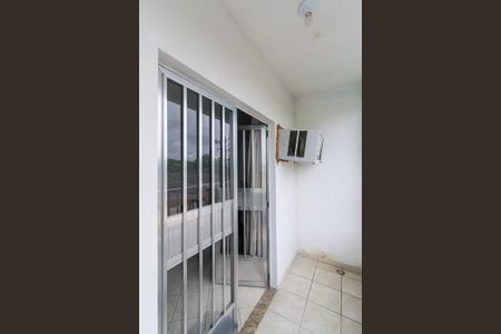 Casa à venda com 110m², 3 quartos e 1 vaga Casa à venda com 110m², 3 quartos e 1 vagaSuíte