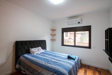 Casa à venda com 209m², 4 quartos e 2 vagas Casa à venda com 209m², 4 quartos e 2 vagasQuarto 1