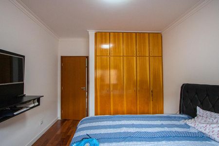 Casa à venda com 209m², 4 quartos e 2 vagas Casa à venda com 209m², 4 quartos e 2 vagasQuarto 1