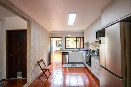 Casa à venda com 209m², 4 quartos e 2 vagas Casa à venda com 209m², 4 quartos e 2 vagasCozinha