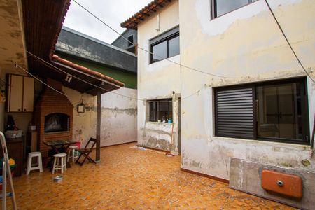 Casa à venda com 209m², 4 quartos e 2 vagas Casa à venda com 209m², 4 quartos e 2 vagasQuintal