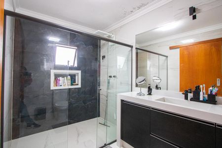 Casa à venda com 209m², 4 quartos e 2 vagas Casa à venda com 209m², 4 quartos e 2 vagasBanheiro Suíte