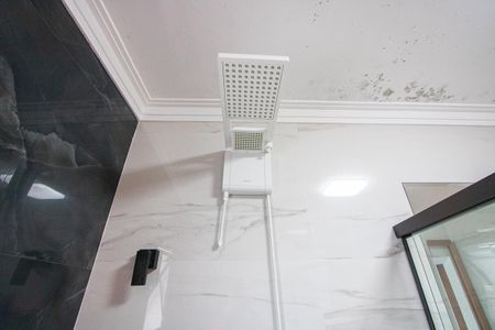 Casa à venda com 209m², 4 quartos e 2 vagas Casa à venda com 209m², 4 quartos e 2 vagasBanheiro Suíte