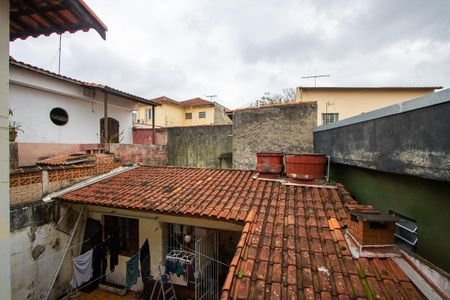 Casa à venda com 209m², 4 quartos e 2 vagas Casa à venda com 209m², 4 quartos e 2 vagasVista do Quarto 2