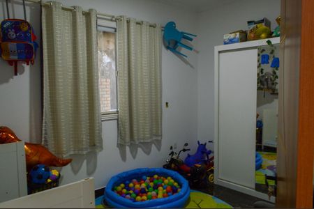 Casa de condomínio à venda com 180m², 3 quartos e 1 vaga Casa de condomínio à venda com 180m², 3 quartos e 1 vagaQuarto 2