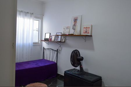 Casa de condomínio à venda com 180m², 3 quartos e 1 vaga Casa de condomínio à venda com 180m², 3 quartos e 1 vagaQuarto 1