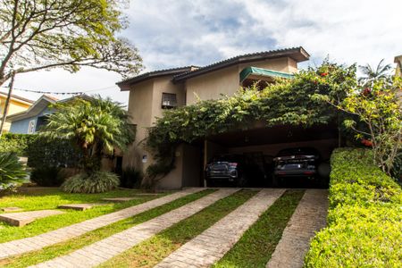 Casa de condomínio à venda com 320m², 4 quartos e 2 vagas Casa de condomínio à venda com 320m², 4 quartos e 2 vagasGaragem