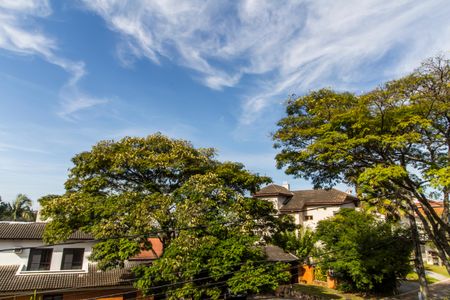 Casa de condomínio à venda com 320m², 4 quartos e 2 vagas Casa de condomínio à venda com 320m², 4 quartos e 2 vagasVista da Suíte