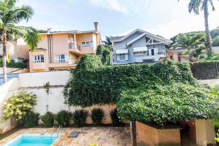 Casa de condomínio à venda com 320m², 4 quartos e 2 vagas Casa de condomínio à venda com 320m², 4 quartos e 2 vagasVista da Suíte