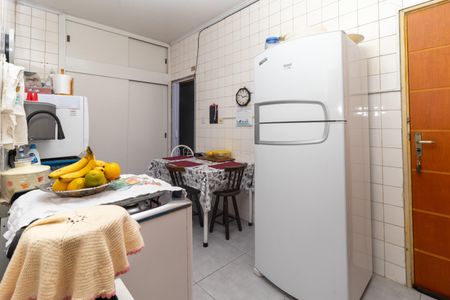 Apartamento à venda com 112m², 2 quartos e sem vaga Apartamento à venda com 112m², 2 quartos e sem vagaCozinha