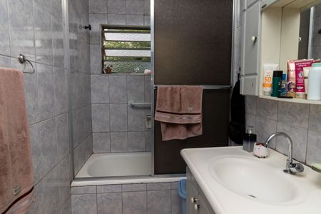 Apartamento à venda com 112m², 2 quartos e sem vaga Apartamento à venda com 112m², 2 quartos e sem vagaBanheiro