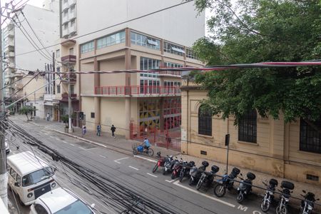 Apartamento à venda com 112m², 2 quartos e sem vaga Apartamento à venda com 112m², 2 quartos e sem vagaVista da Janela da Sala