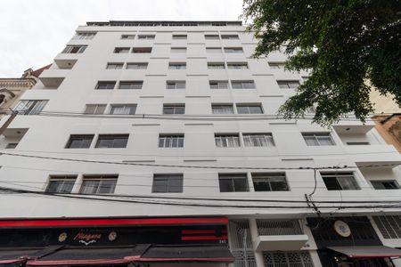 Apartamento à venda com 112m², 2 quartos e sem vaga Apartamento à venda com 112m², 2 quartos e sem vagaFachada